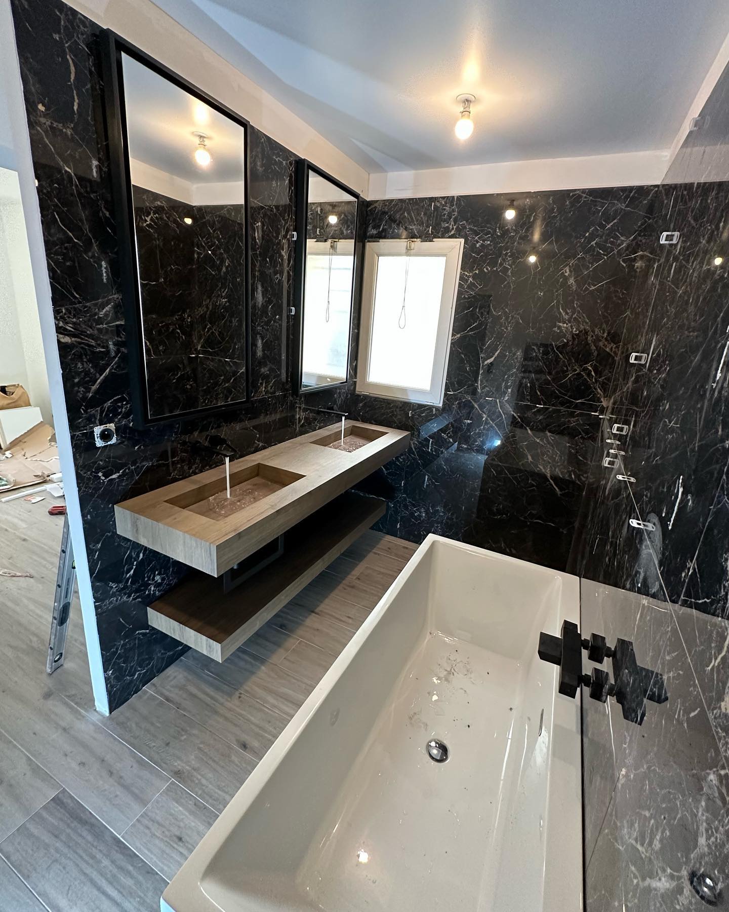 la.plomberie_1682619994_3090362957363945508_57900429847