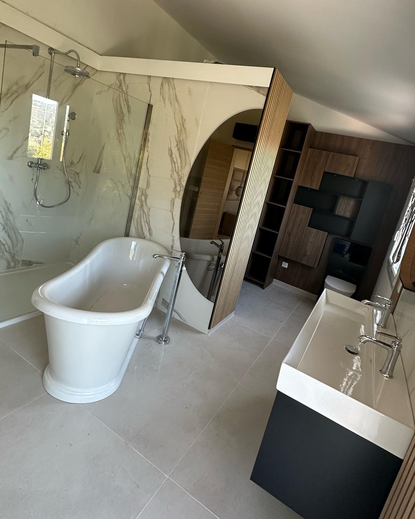 la.plomberie_1682623027_3090388398451242234_57900429847